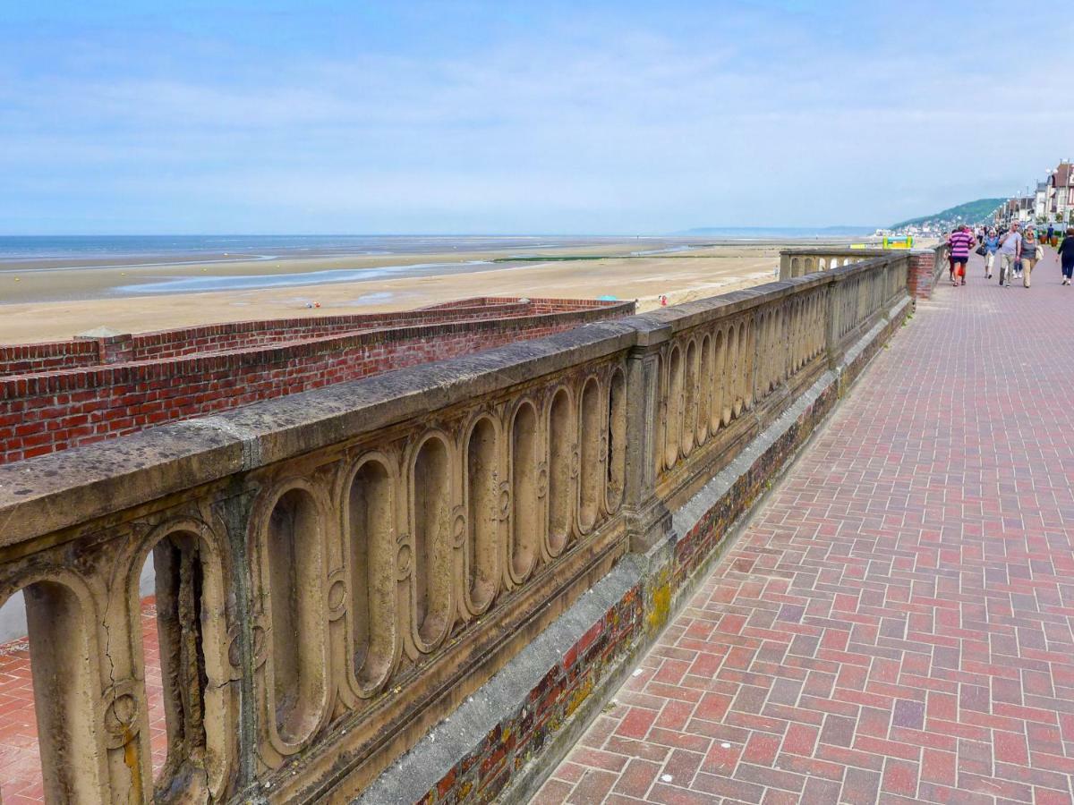 Apartment Les Terrasses Du Casino By Interhome Cabourg Luaran gambar
